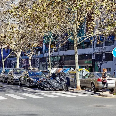 Apartup Pintor Maella شقة